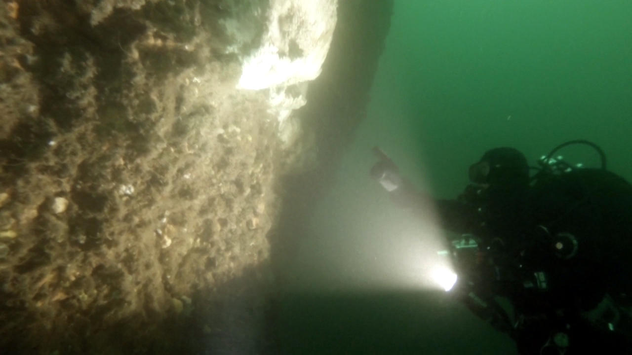 Diving Strytan Iceland
