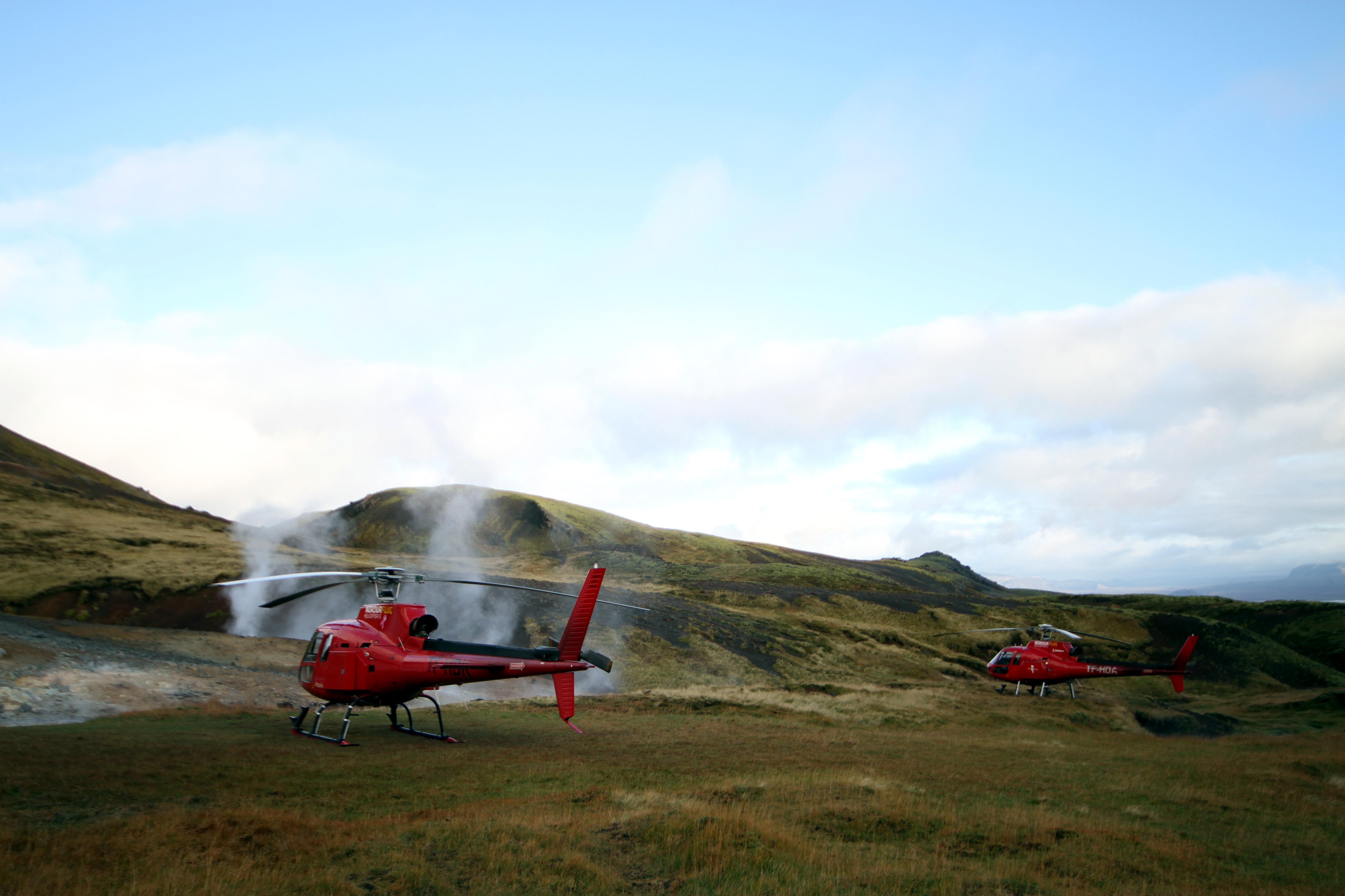 Iceland helicopter sightseeing flight: Landing in the Hengill geothermal area