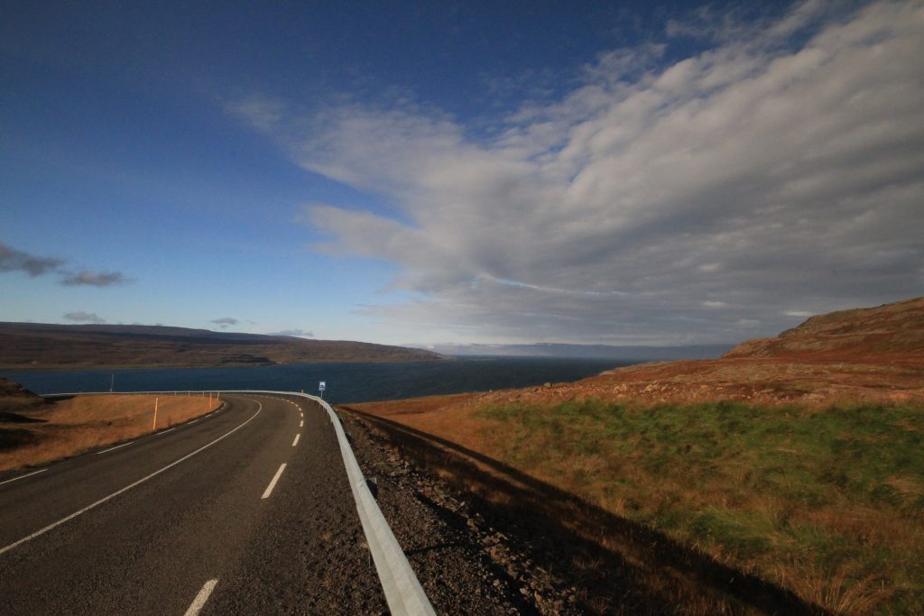 Trip around Iceland: Like here in the Westfjords, exploring with your own car is the most beautiful way to travel…